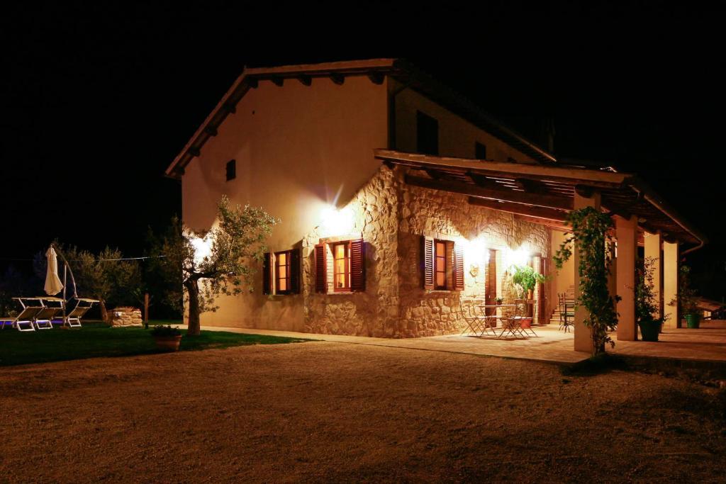 Agriturismo Le Vigne Foligno Dış mekan fotoğraf
